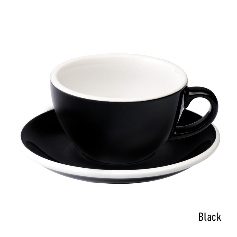 Loveramics egg cappuccino tas en ondertas (200ml) black